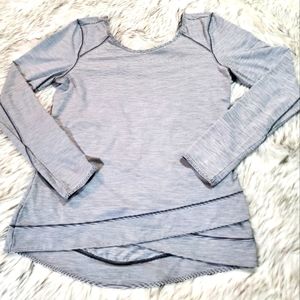 Zella Women's Long Sleeve Layered Hem Tee in Light Gray and Navy